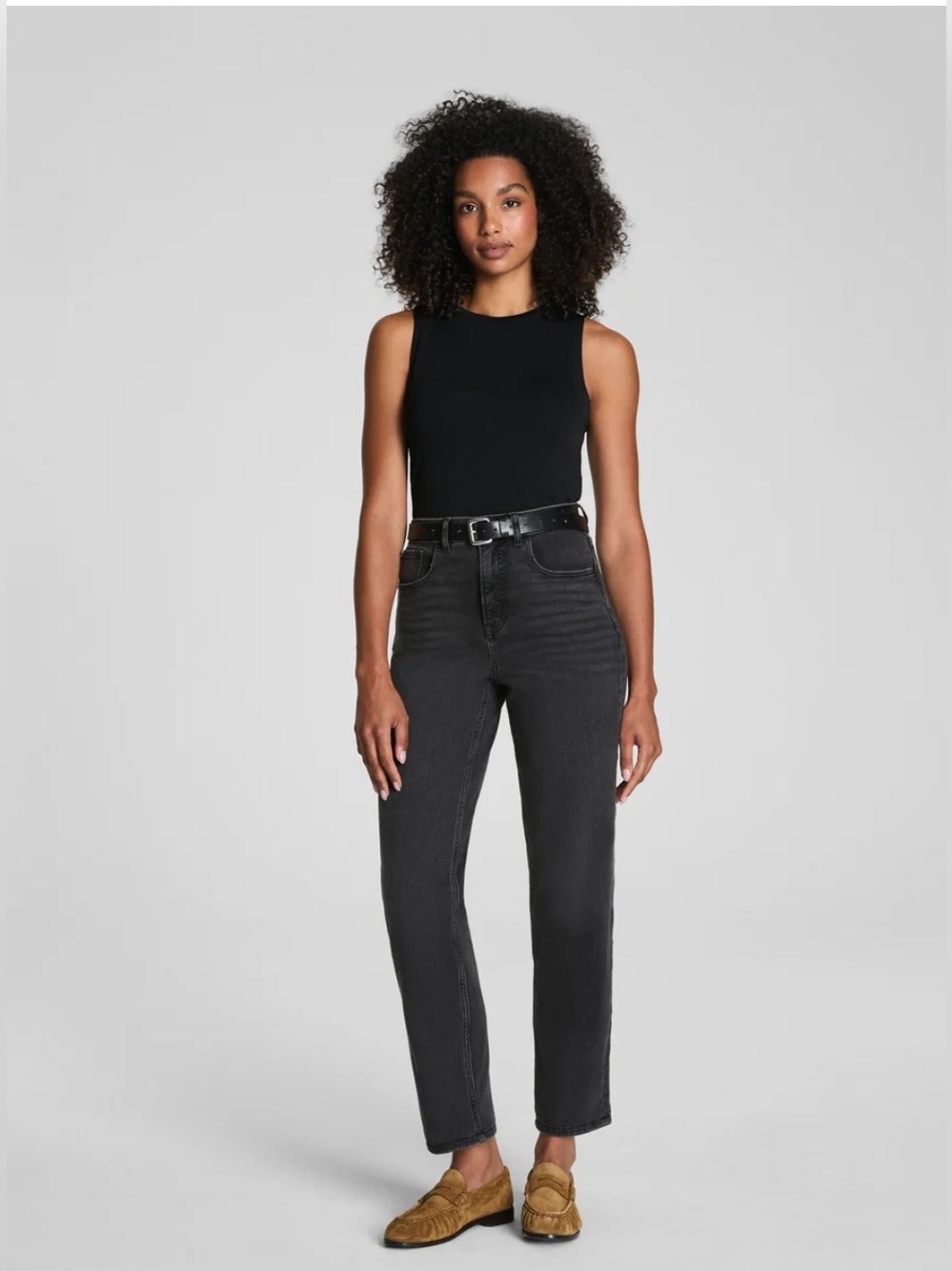 SPANXshape Authentic 360 90s Straight Leg Jeans in Carbon Size XS